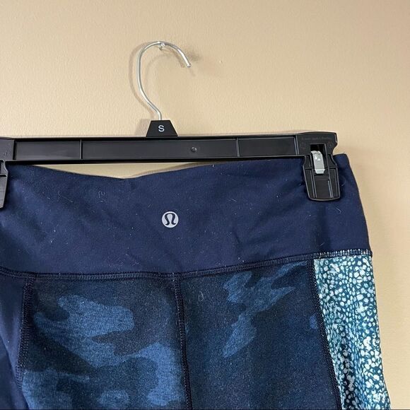 Lululemon Sashiko Blue Camo Patchwork Wunder Under Leggings 6 - Picture 6 of 8